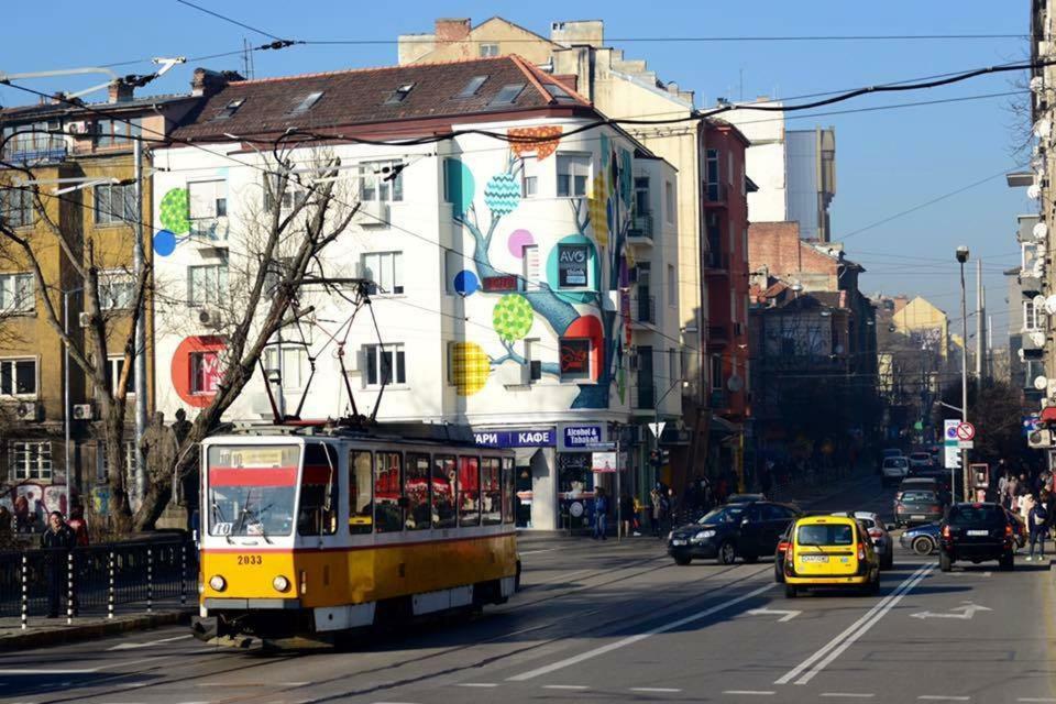 Sunny Studio On Ulica Lyuben Karavelov Sofia Exterior photo